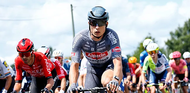 Philipsen knalt naar tweede zege in de Tour, Van Aert weer tweede