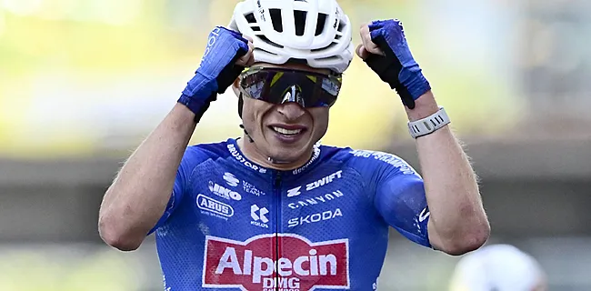 Philipsen wint met hulp van Van der Poel spectaculaire rit