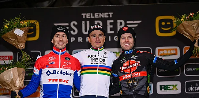 Pidcock reageert gevat: 'Dat verwacht ik van Wout van Aert'
