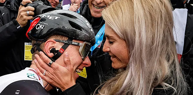 Pogacar trekt zich samen met Urska terug op bijzondere plek