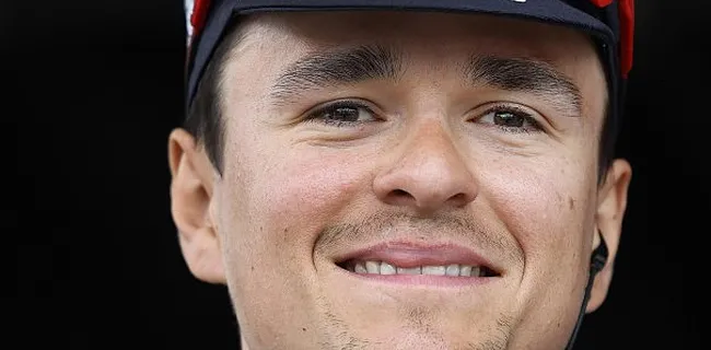 Delirium in Alpe d'Huez: Tom Pidcock domineert het peloton en wint 12e etappe