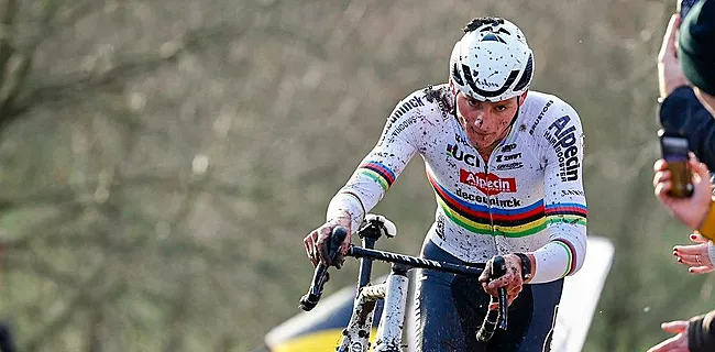 Van der Poel domineert nu ook in Gavere, Van Aert opnieuw tweede