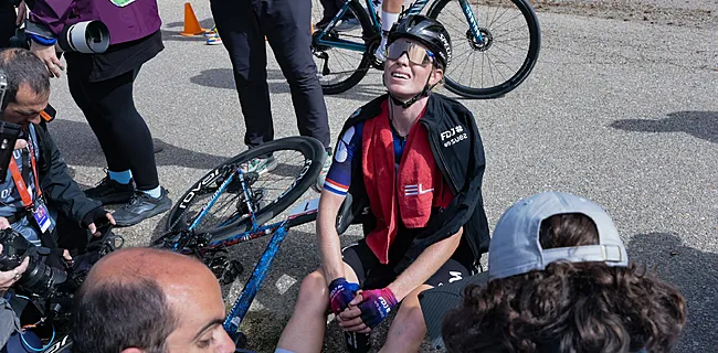 Demi Vollering in tranen en spreekt over mentale strijd