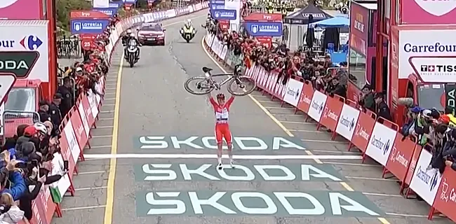 Vollering wint met overmacht koninginnenrit én pakt eindzege in Vuelta