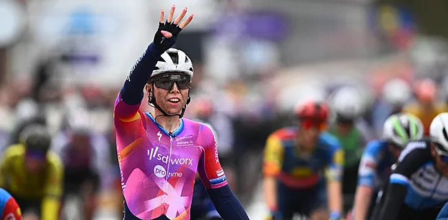 Vier op vier! Wiebes sprint zonder tegenstand naar winst in Scheldeprijs! 
