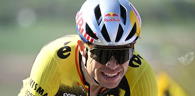 Wout van Aert plots in grote problemen richting Roubaix
