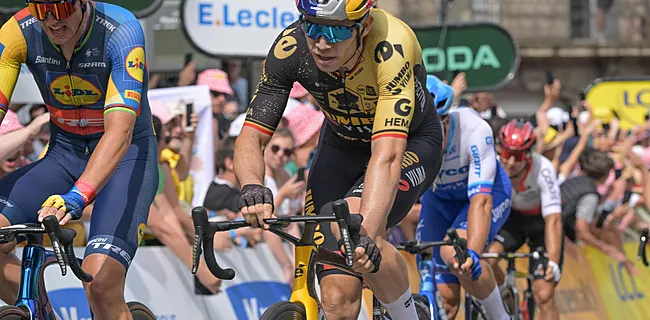 Teleurgestelde Wout van Aert: 'Ik was de snelste, maar moest vol in de remmen'