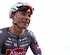 Chaos in Lille: Philipsen grijpt geel, Evenepoel al op achterstand
