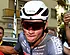 Van der Poel laat boel ontploffen na knotsgekke etappe
