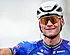 Van der Poel heerst in hondenweer op gravel in Tirreno-Adriatico