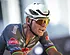 Plots gaat alles mis: Van der Poel wankelt in Tour
