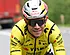 Verraste Van Aert deelt geniale prik uit aan Remco Evenepoel